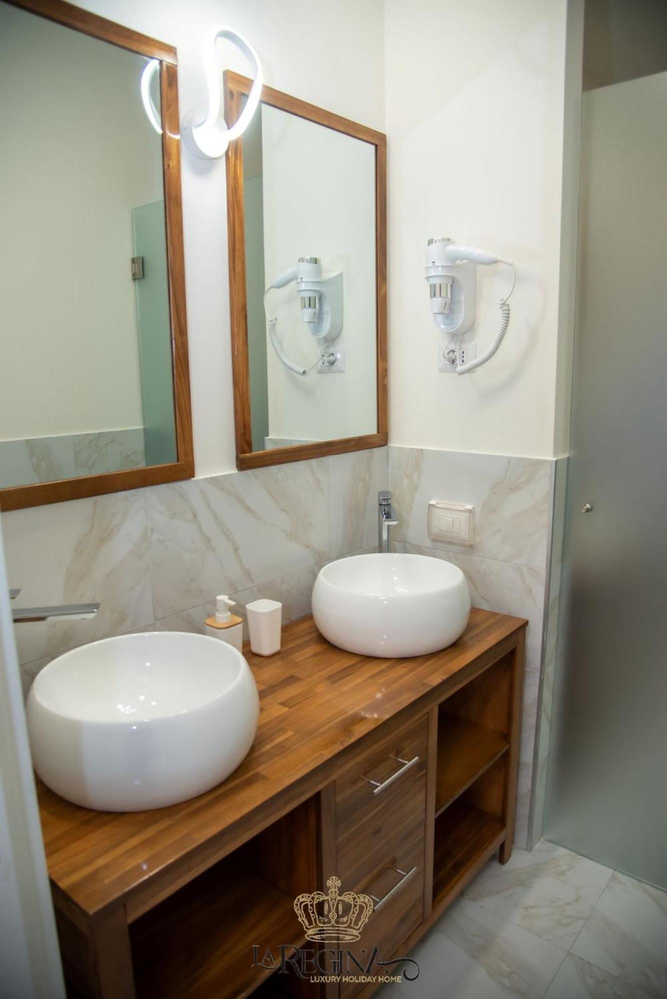 La Regina Luxury Holiday Home Cava De' Tirreni Luaran gambar