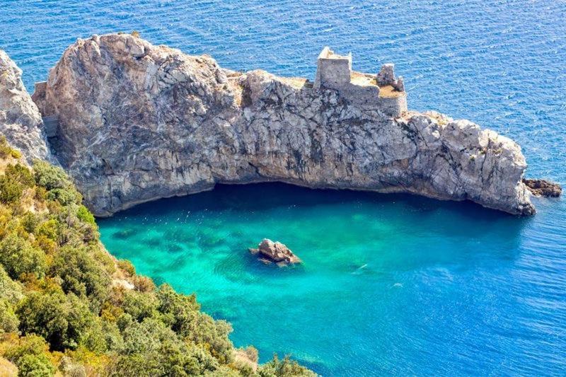 La Regina Luxury Holiday Home Cava De' Tirreni Luaran gambar